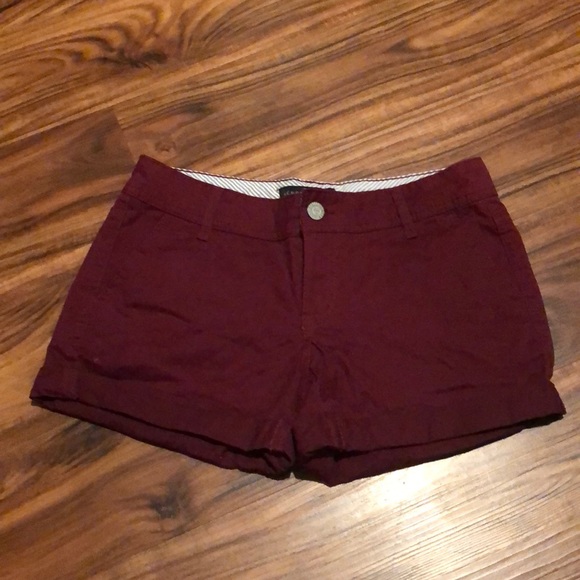 Aeropostale Midi Twill Shorts size 2 maroon - Picture 1 of 3